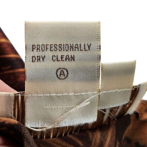 Doncaster Silk Top Size 12 Animal Print Lightweight Tank Top - Picture 7 of 7